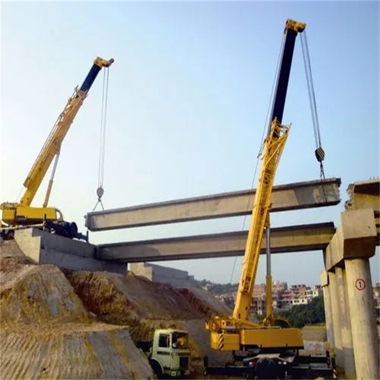 嘉鱼小型吊车出租