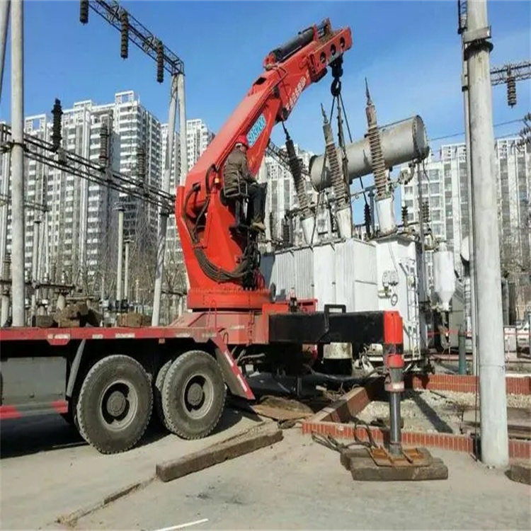 嘉鱼就近吊车出租|工地厂房吊装设备租赁|24小时高效响应