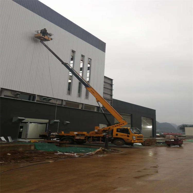 嘉鱼高空直臂车租赁公司