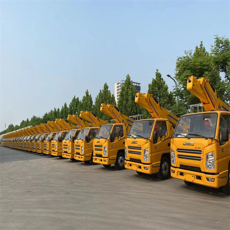 嘉鱼路灯车高空作业车出租|市政维修|广告安装